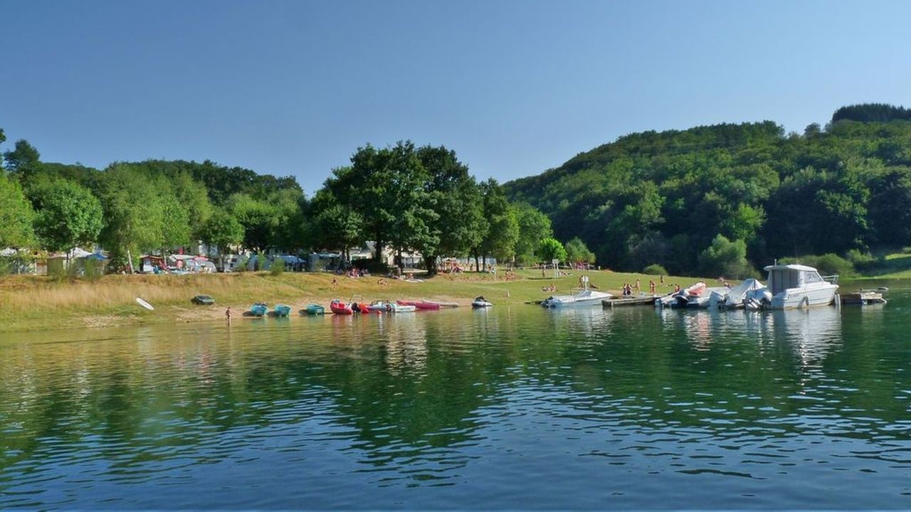 les bateaux devant le camping